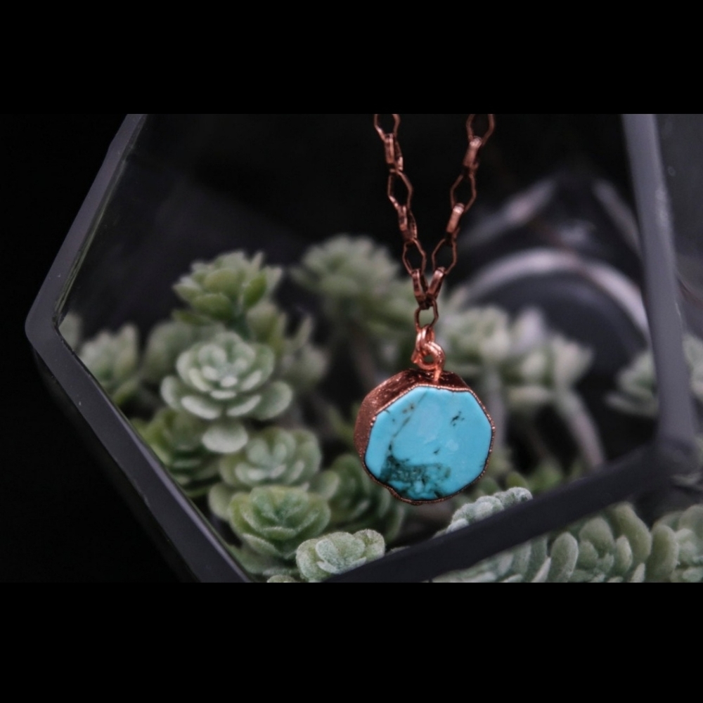 Turquoise stone hexagon necklace
